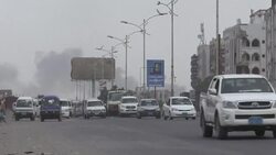 CLEAN : Scenes of calm in Aden day after presidential palace surrounded News Clip