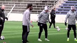 CLEAN : Football: Schweinsteiger joins Chicago Fire News Clip