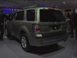 2009 Mercury Mariner Hybrid montage Stock Footage