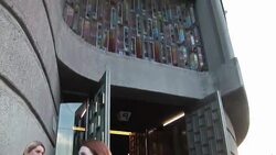 VOICED: Mexico: Biden, un vice devoto News Clip