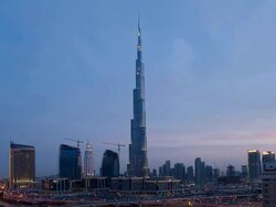T/L of Burj Dubai, tallest building in the world in December 2009, Dubai, United Arab Emirates Stock Footage