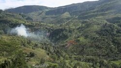 The mountains of the Ella Gap in Sri Lanka Stock Footage