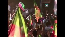 CLEAN : Pakistans Imran injured in hospital News Clip