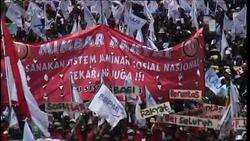 Demos across region calling for better pay and conditions Instructional Video