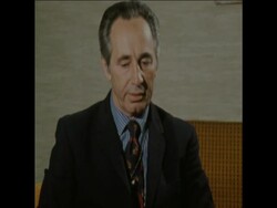 SYND 10-4-73 INTVIEW WITH ISRAELS MINISTER OF TRANSPORT PERES ON HI-JACK SECURITY News Clip
