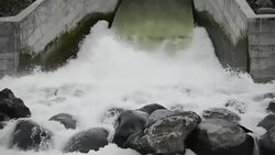 CLEAN : FILE: Reventazon Central America's largest hydroelectric dam News Clip