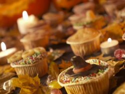 HD: Halloween Cupcakes Stock Footage