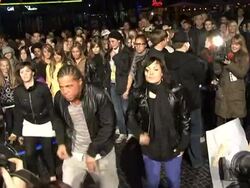 CLEAN: Jackson movie a thriller in worldwide premiere News Clip