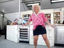 Anne Burrell at the Grand Tasting Sobe Wine and Fo Stock Footage