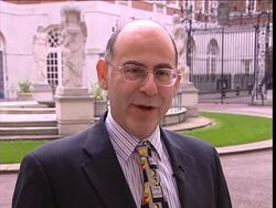 Advice on what to eat to combat swine flu News Clip