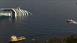 Peruvian relatives arrive as search for missing passengers is suspended News Clip