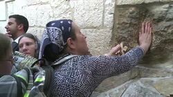 VOICED : Polemicas por visita del papa a Israel News Clip