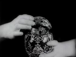 Romanoff Jewels Gravitate To US News Clip