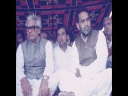 SYND 22 11 79 INDIAN POLITICIANS CAMPAIGNING IN NEW DELHI FOR MID TERM ELECTIONS News Clip