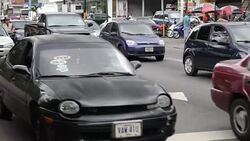 Venezeula on the brink: Traffic in Caracas Stock Footage