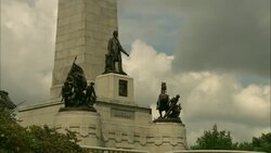 Statues of Lincoln Tomb State Historic Site Stock Footage