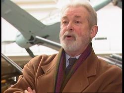 UK - Forties Fashion News Clip