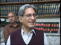 Lawyers warn will march if dumped judges not reinstated News Clip