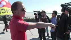 CLEAN : Strike over transport reform shuts down News Clip