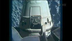 4:3 CAPSULE DETACHS FROM ISS AND LANDS IN PACIFIC OCEAN News Clip