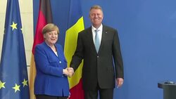 CLEAN : Britain EU kick off positive Brexit talks News Clip