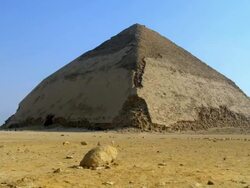 WS ZO View of bent pyramid in desert plain / Giza, Egypt Stock Footage