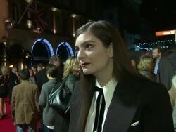 Interview with Lorde at Hunger Games premiere News Clip