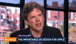 Designing Accessories for the New iPad News Clip