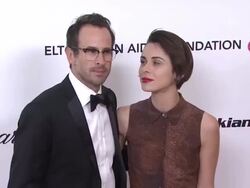 Jason Lee and Ceren Alkac at the 19th Annual Elton John AIDS Foundation Academy Awards Viewing Party - Part 2 at West Hollywood CA. (Footage by WireImage Video/GettyImages) Stock Footage