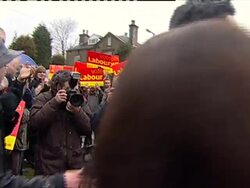 Cameron has more public support than Miliband News Clip