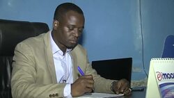 CLEAN : Somali government denies plane blast caused by bomb News Clip