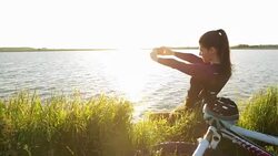 Sporty woman taking selfies with smart phone. Stock Footage