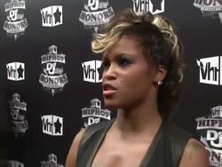 EVENT CAPSULE REPORTER/CHYRON: 2009 VH1 Hip Hop Honors - Red Carpet Stock Footage