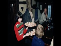 SYND 31 1 77 CZECHOSLOVAKIAN CHILDREN RE-UNITED WITH FAMILIES IN FRANKFURT News Clip