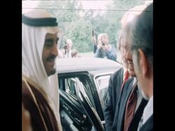 SYND 26 5 77 CROWN PRINCE FAHD OF SAUDI ARABIA MEETS CARTER News Clip