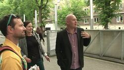 CLEAN : Lenin returns to Poland as flourescent urinating statue News Clip