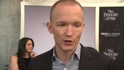 Real-life scares for 'Twilight Zone' stars Instructional Video