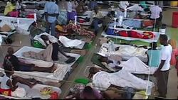Cholera victims fill Cap-Haitien gymnasium News Clip