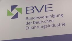 'Green Week' food fair promotes sustainable production Instructional Video