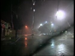 Hurricane Ike lashes Houston, damage Instructional Video