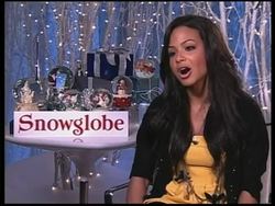 Celebrities reveal their new year resolutions News Clip