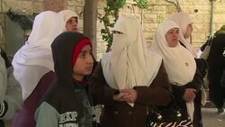 CLEAN : Hamas employees in pay protest at unity govt Gaza HQ News Clip