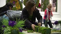 Flower experts prepare for the Philadelphia Flower Show ahead of Saturday's opening. It's the world's largest indoor exhibition of flowers. (Feb. 28) News Clip