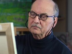 Senior Man Painting - CU verC Stock Footage