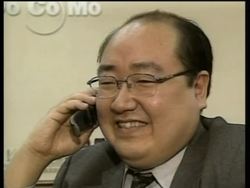 Dick Tracy-style mobile phone News Clip