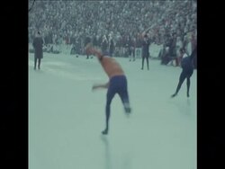 SYND 15-2-70 A SPEED SKATING CHAMPIONSHIP IS HELD IN OSLO News Clip