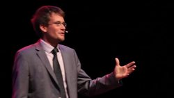 John Green: The nerd's guide to learning everything online Instructional Video