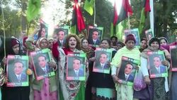 CLEAN : Pakistan ex-president in court on graft ch News Clip