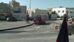 CLEAN : Bahrain vote: Closed and deserted roads in Shiite villages News Clip