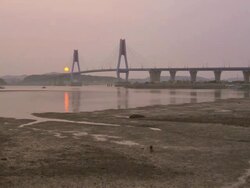 WS T/L ZO View of Yeongheungdaegyo bridge at sunset (connect to Yeongheung Island and Sunjae Island) / Incheon, South Korea Stock Footage